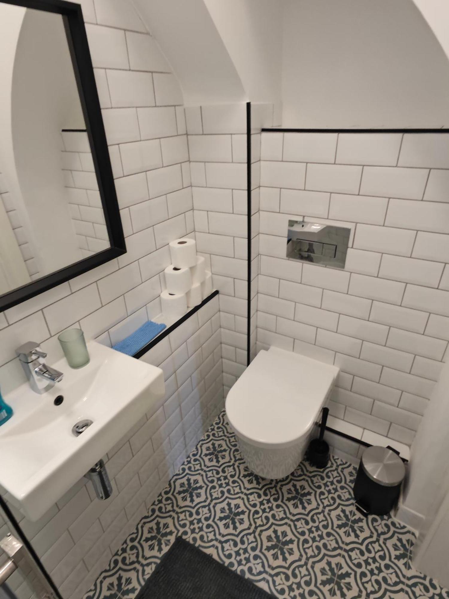 2 Bedroom 2 Bathroom Apartment In Old St - Shoreditch - Zone 1 Лондон Экстерьер фото