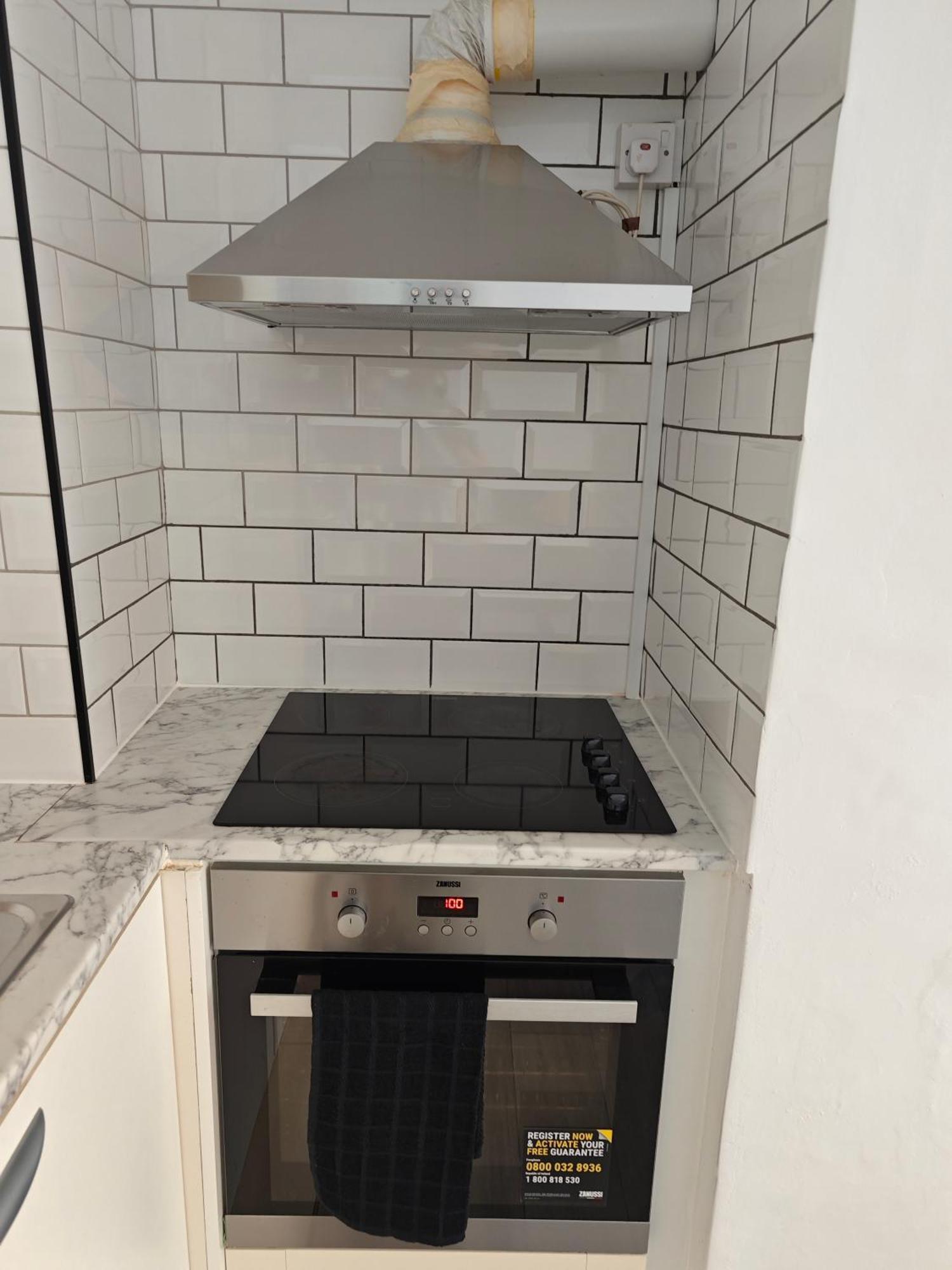 2 Bedroom 2 Bathroom Apartment In Old St - Shoreditch - Zone 1 Лондон Экстерьер фото